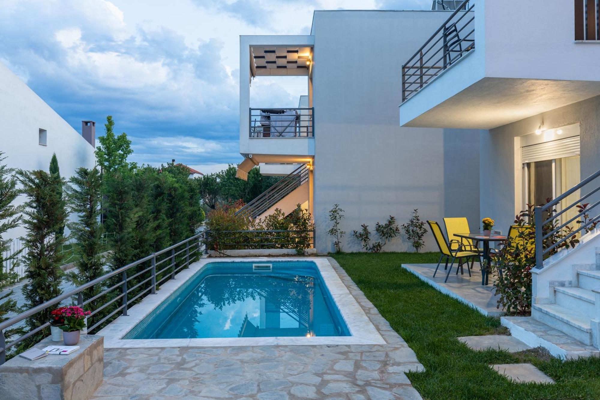Kleoniki & Irida Residential Complexes Apartment Ofrinion Exterior photo